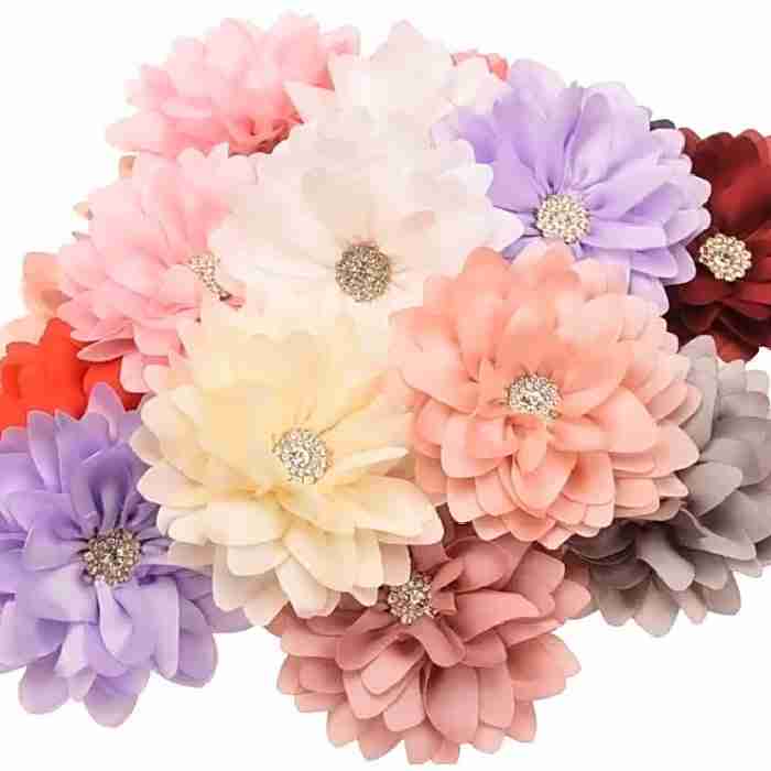 Kit de 4 Flores Satinada con Centro Cristales