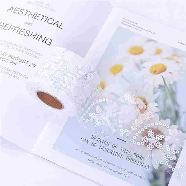 Yarda de Tul Blanco con Lentejuelas