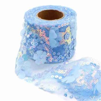 Yarda de Tul Cielo con Lentejuelas