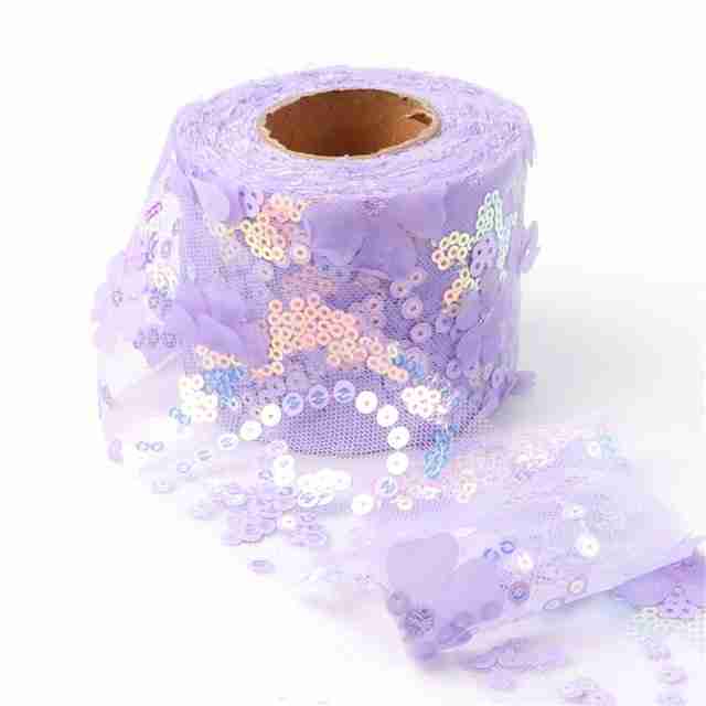 Yarda de Tul Lila con Lentejuelas