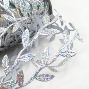 Yarda de Hojas Plateadas