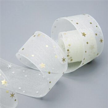 Yarda de Organza Blanca con Estrellas