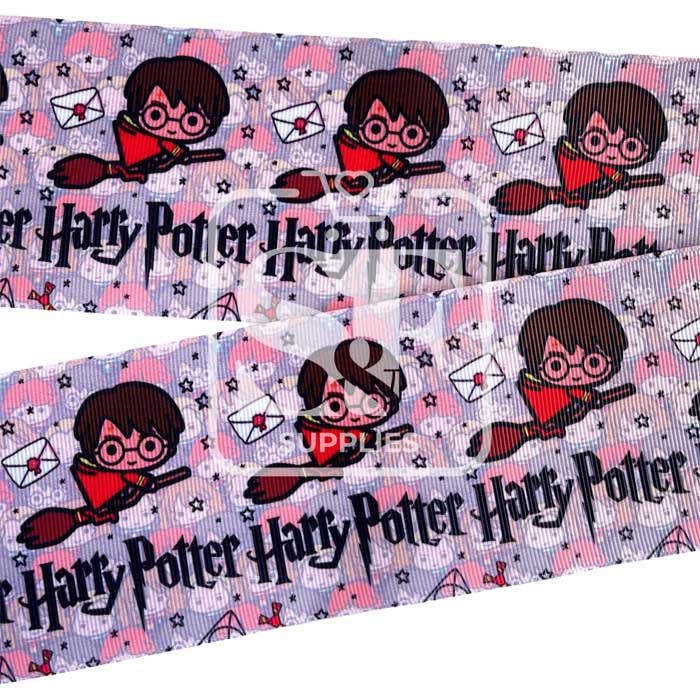 Yarda de Listón Estampado 7.5cm Harry Potter Escoba