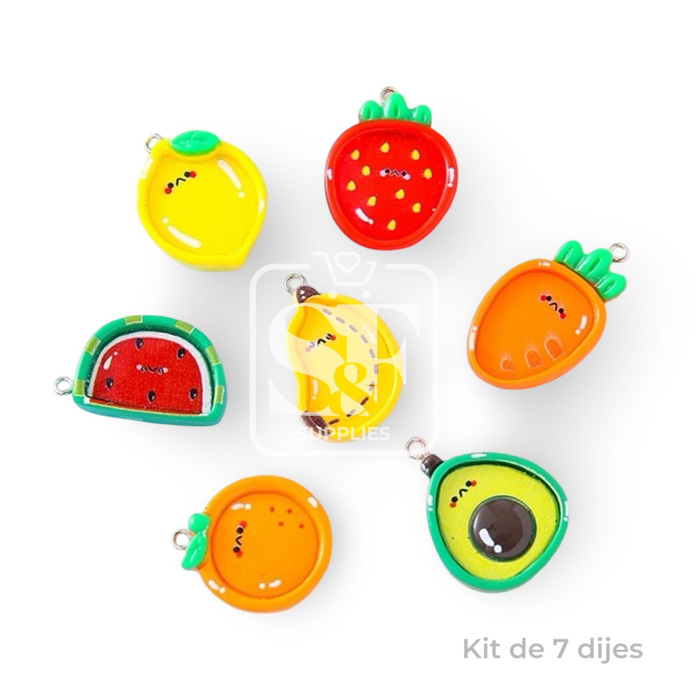 Set de 7 Dijes Frutales