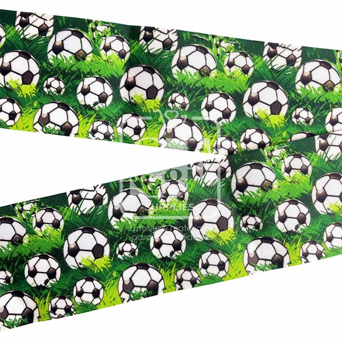 Yarda de Listón Estampado 7.5cm Balones sobre Césped